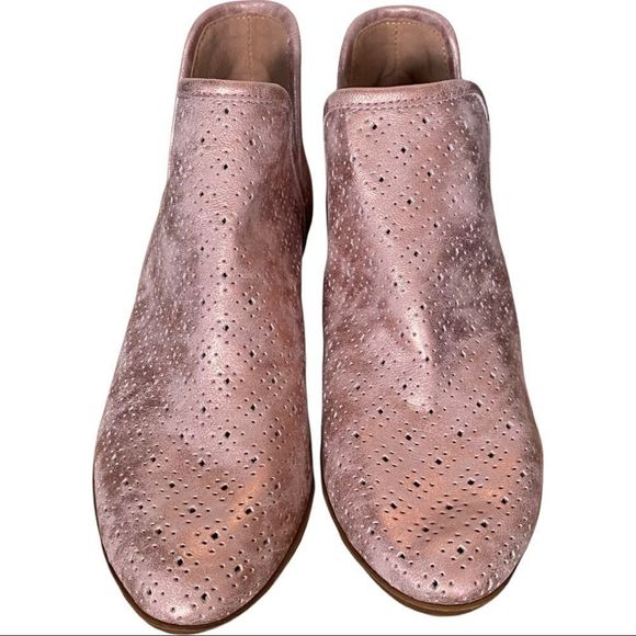 Lucky brand beige/pink metallic ankle booties size 6 excellent condition - Picture 6 of 6